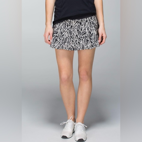 Lululemon pace rival skirt 2 way stretch - Picture 7 of 7